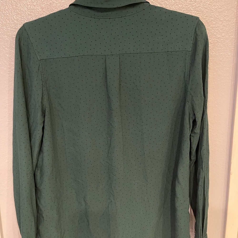 Levi’s casual dress shirt medium